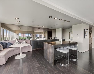 3030 Mckinney Avenue - Photo Thumbnail 10