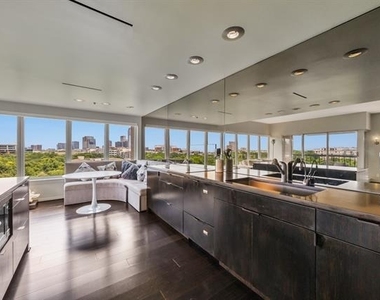 3030 Mckinney Avenue - Photo Thumbnail 12