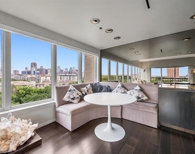 3030 Mckinney Avenue - Photo Thumbnail 9