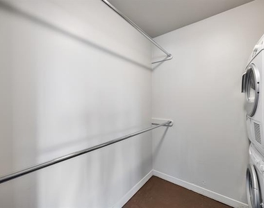 3030 Mckinney Avenue - Photo Thumbnail 31