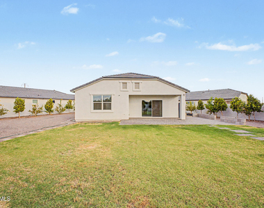 2058 S 241st Avenue - Photo Thumbnail 31