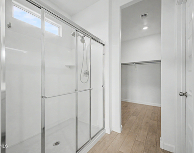 2058 S 241st Avenue - Photo Thumbnail 17