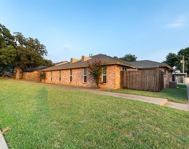 756 E Pecan Street - Photo Thumbnail 1