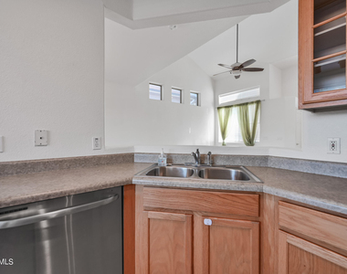 14314 W Cora Lane - Photo Thumbnail 9