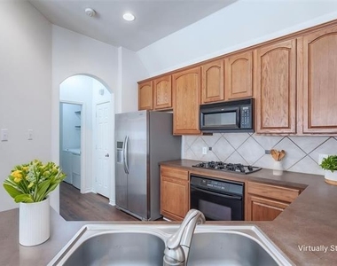 7576 Petersburgh Place - Photo Thumbnail 11