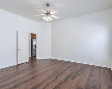 7576 Petersburgh Place - Photo Thumbnail 23