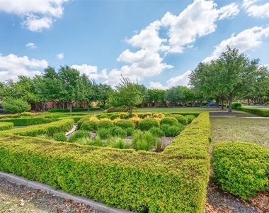 7576 Petersburgh Place - Photo Thumbnail 31