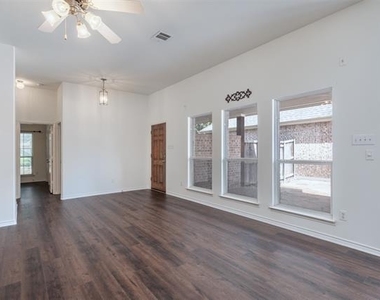 7576 Petersburgh Place - Photo Thumbnail 6
