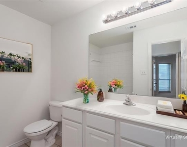 7576 Petersburgh Place - Photo Thumbnail 13