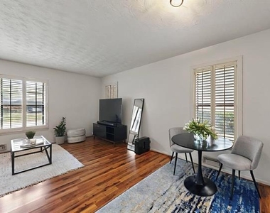 7305 Lehigh Drive - Photo Thumbnail 6