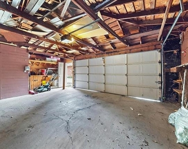 7305 Lehigh Drive - Photo Thumbnail 28