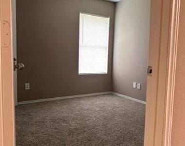 4021 Shawnee Trail - Photo Thumbnail 14
