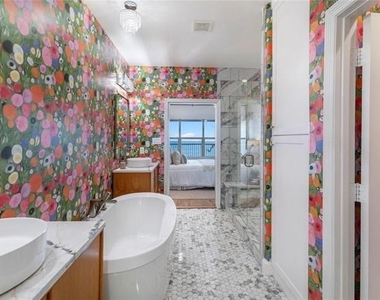 500 Waters Edge Drive - Photo Thumbnail 22