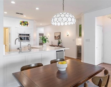 500 Waters Edge Drive - Photo Thumbnail 16