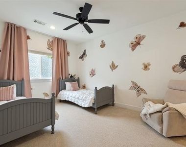 5101 Roberts Road - Photo Thumbnail 10