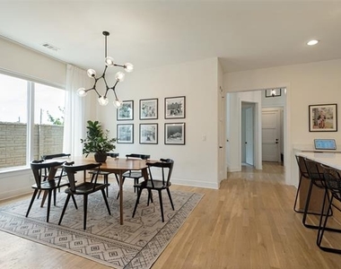 5101 Roberts Road - Photo Thumbnail 5
