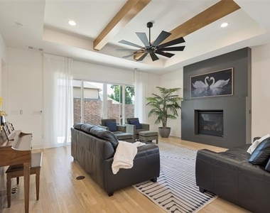 5101 Roberts Road - Photo Thumbnail 1