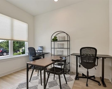 5101 Roberts Road - Photo Thumbnail 6