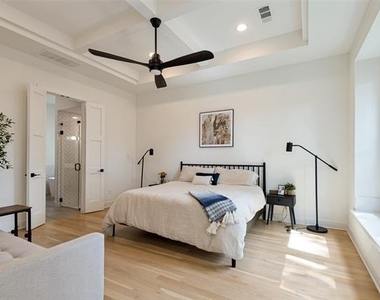 5101 Roberts Road - Photo Thumbnail 12