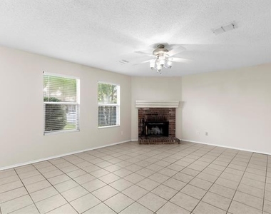 3104 Westview Drive - Photo Thumbnail 8