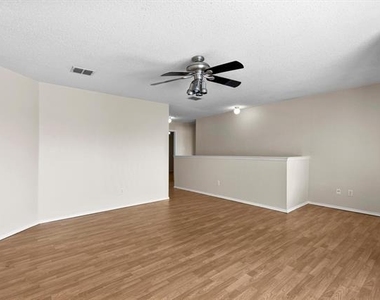 3104 Westview Drive - Photo Thumbnail 12