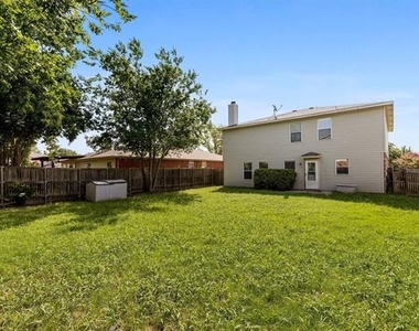 3104 Westview Drive - Photo Thumbnail 20
