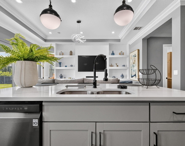 15660 Goldfinch Circle - Photo Thumbnail 12