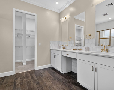 15660 Goldfinch Circle - Photo Thumbnail 21