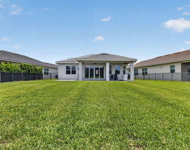 15660 Goldfinch Circle - Photo Thumbnail 26