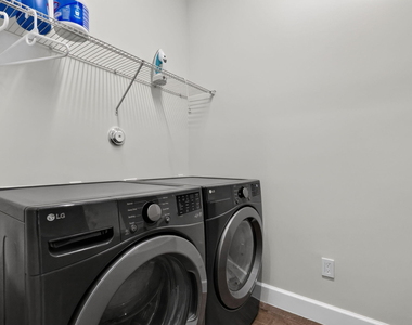 15660 Goldfinch Circle - Photo Thumbnail 25