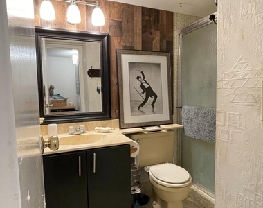 4 Abbey Lane - Photo Thumbnail 16