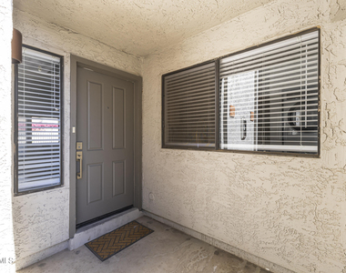 10055 E Mountainview Lake Drive - Photo Thumbnail 8