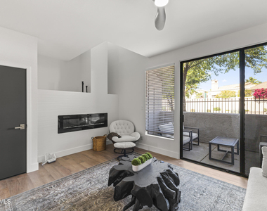 10055 E Mountainview Lake Drive - Photo Thumbnail 12