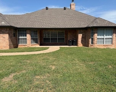 9703 Argyle Court - Photo Thumbnail 26