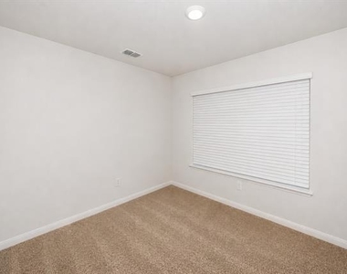 104 Bovine Drive - Photo Thumbnail 24