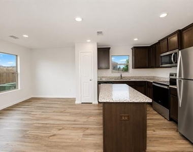 104 Bovine Drive - Photo Thumbnail 8