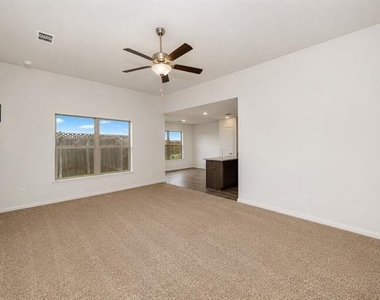 104 Bovine Drive - Photo Thumbnail 5