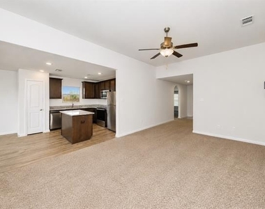 104 Bovine Drive - Photo Thumbnail 6