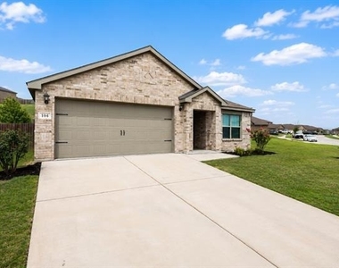 104 Bovine Drive - Photo Thumbnail 1