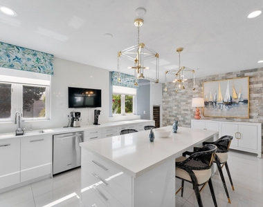 57 Isle Of Venice Drive - Photo Thumbnail 19