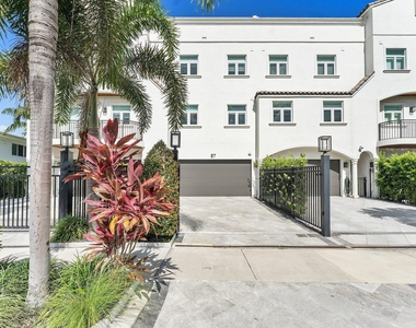 57 Isle Of Venice Drive - Photo Thumbnail 1