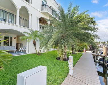 57 Isle Of Venice Drive - Photo Thumbnail 2