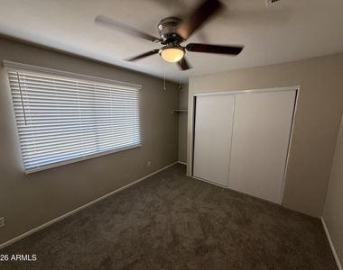 5318 W Windsor Avenue - Photo Thumbnail 7