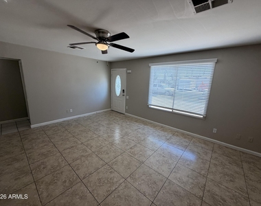 5318 W Windsor Avenue - Photo Thumbnail 1