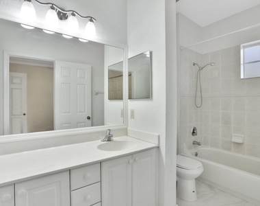 6527 Catalina Lane - Photo Thumbnail 22