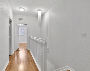 6527 Catalina Lane - Photo Thumbnail 19