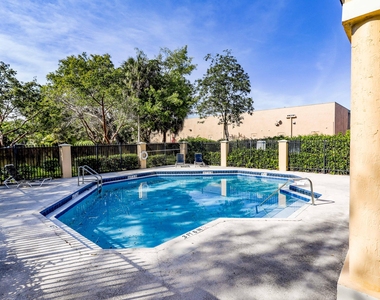 6527 Catalina Lane - Photo Thumbnail 31