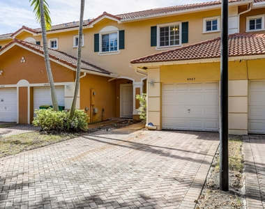 6527 Catalina Lane - Photo Thumbnail 1