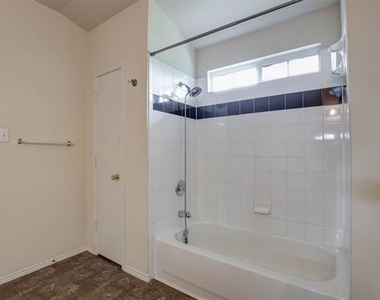 3436 Hidden Canyon Road - Photo Thumbnail 24
