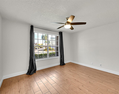 428 Nw 70th Avenue - Photo Thumbnail 11